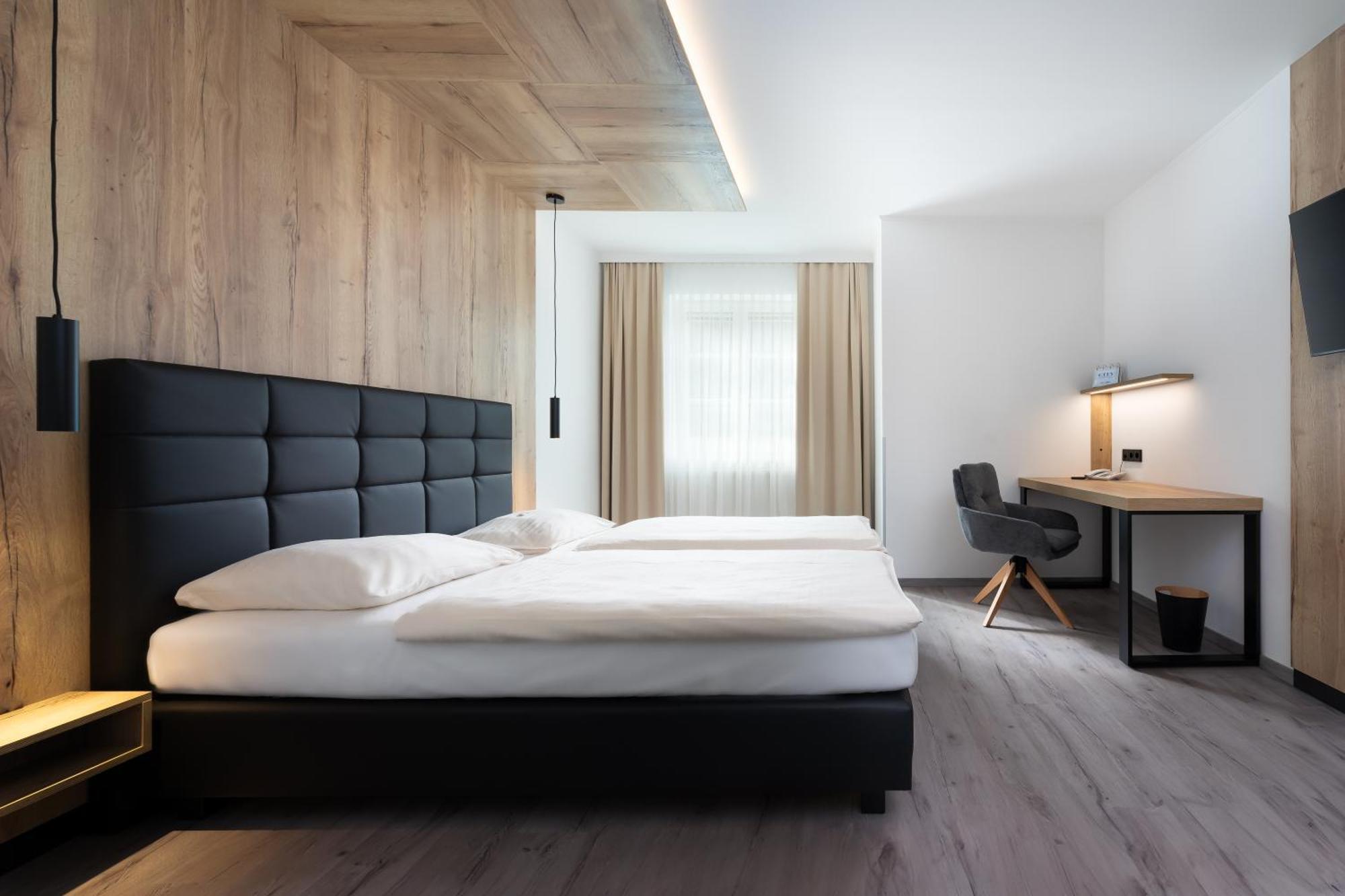 City Hotel Stockerau Luaran gambar